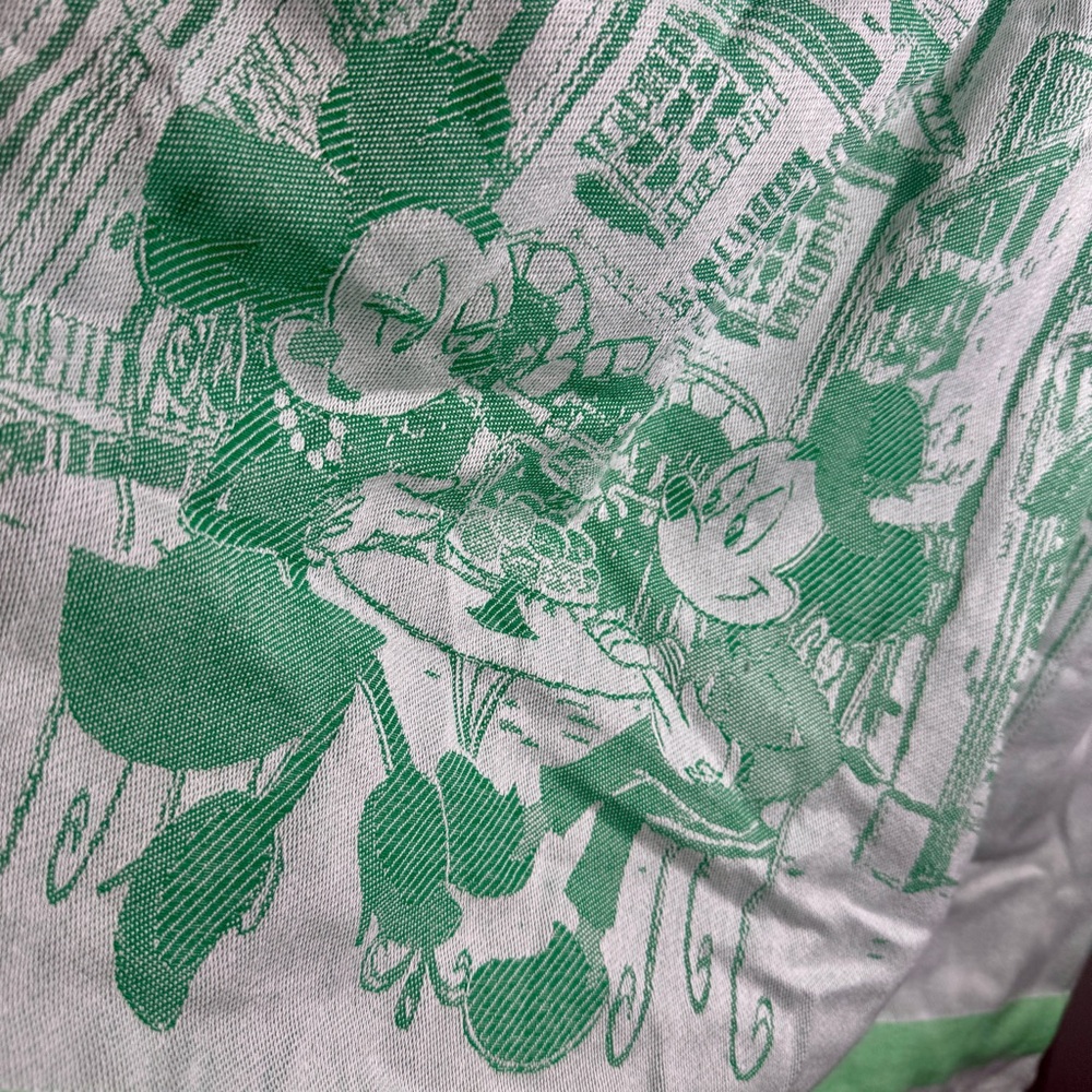 NWT. Disney Apron - Epcot France - Mickey And Minnie Paris Cafe. - Picture 8 of 16